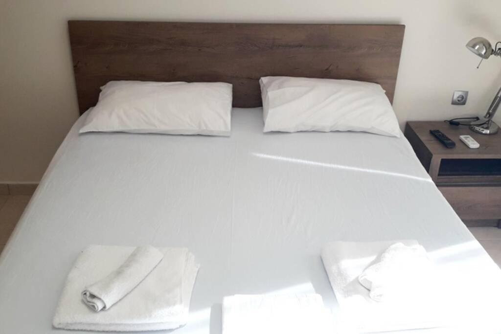 カラマタStylish River Flat, Near The Center And The Beachアパートメント エクステリア 写真